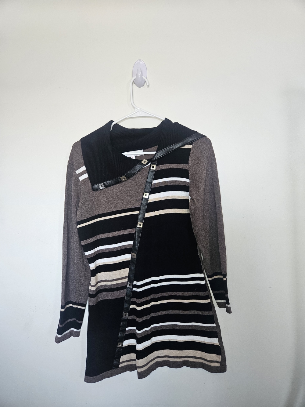 Le Grenier Striped Cowl Neck Tunic Sweater Size Small Faux Leather Trim🔥